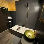 Geheimtipp Königsstuhl - Altstadt-apartment Nahe Warnowufer Apartment *
